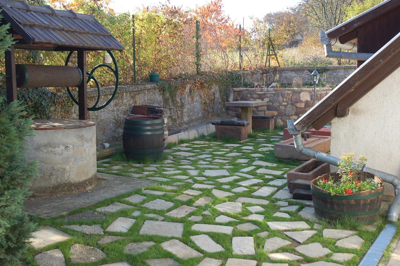 Holiday Home Balatonalmadi/Balaton 17936 Lucernas المظهر الخارجي الصورة